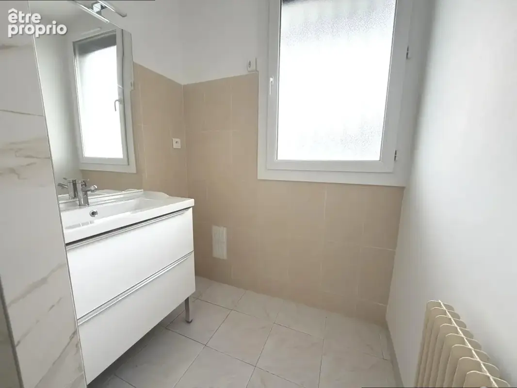 Appartement 4 pièces 88 m² à vendre à Beziers (34500) - photo 8