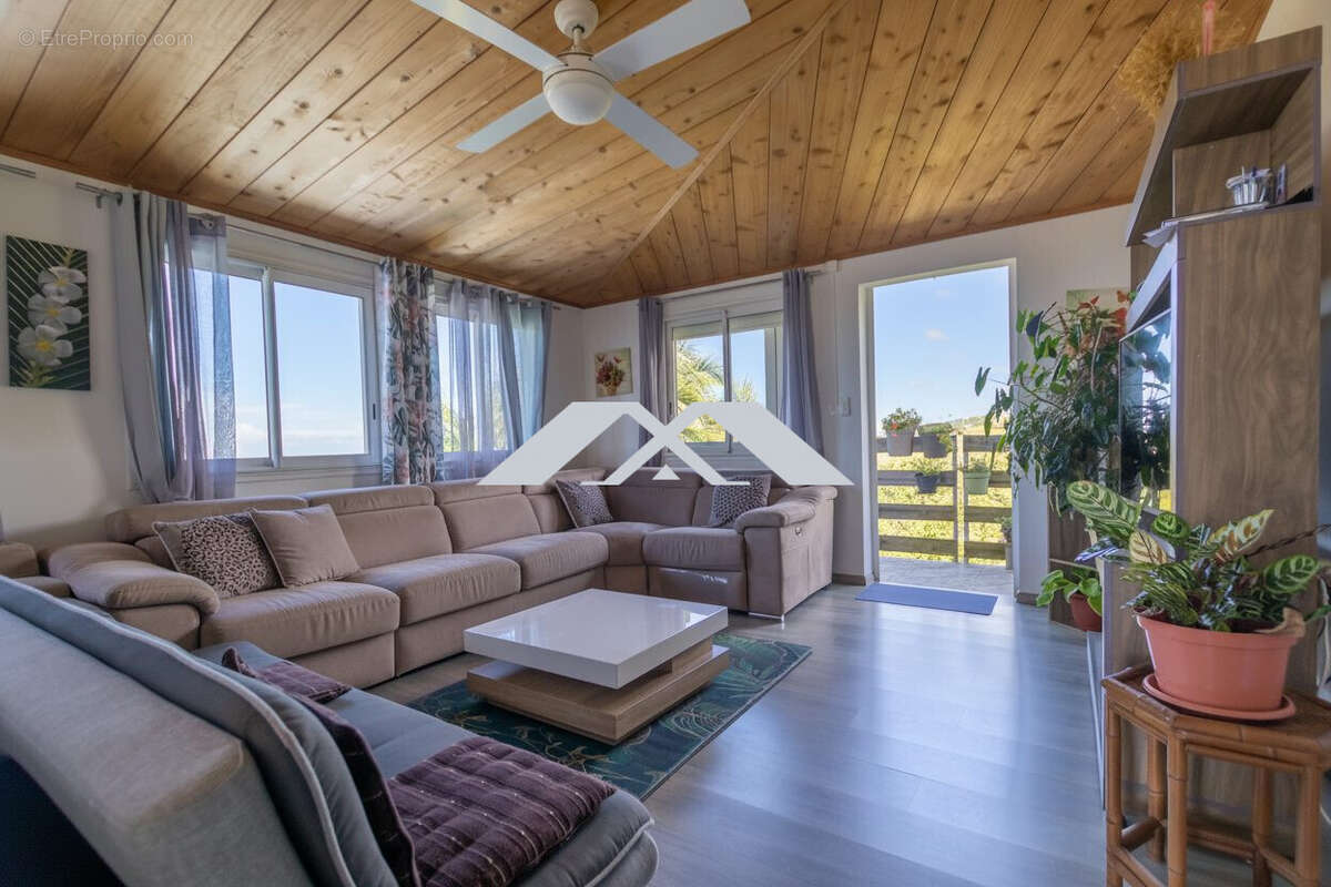 Maison à SAINT-JOSEPH