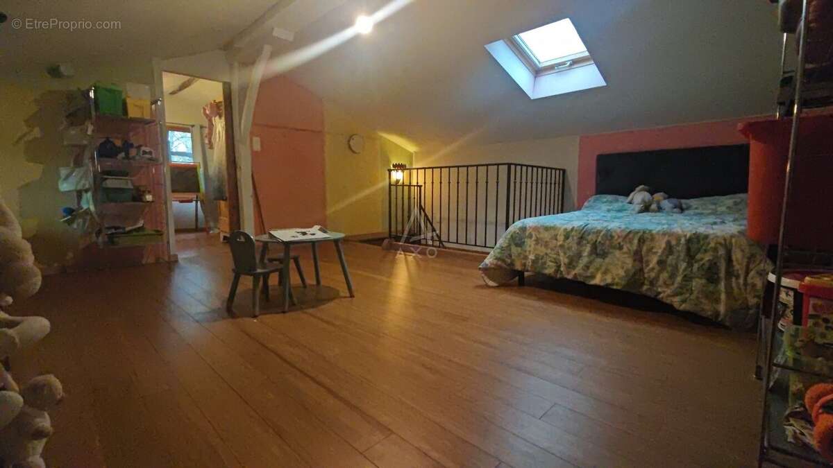 Disponible a la vente ancien corps de ferme d'exception avec gîte indépendant - photo 13