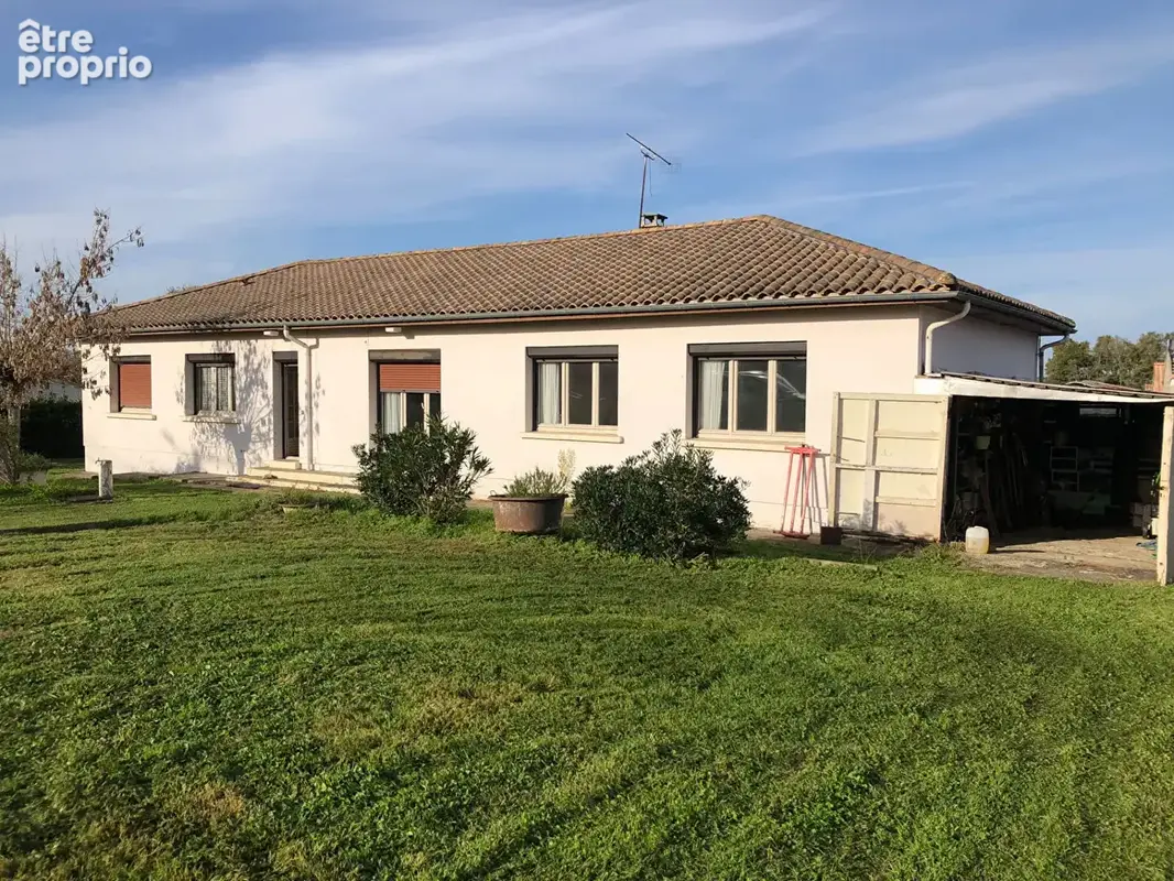 Maison à PUGNAC