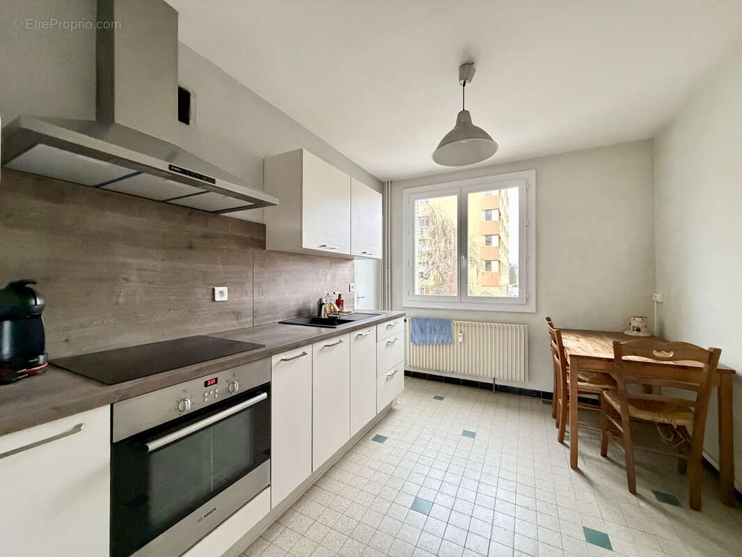 Appartement à TOURNON-SUR-RHONE