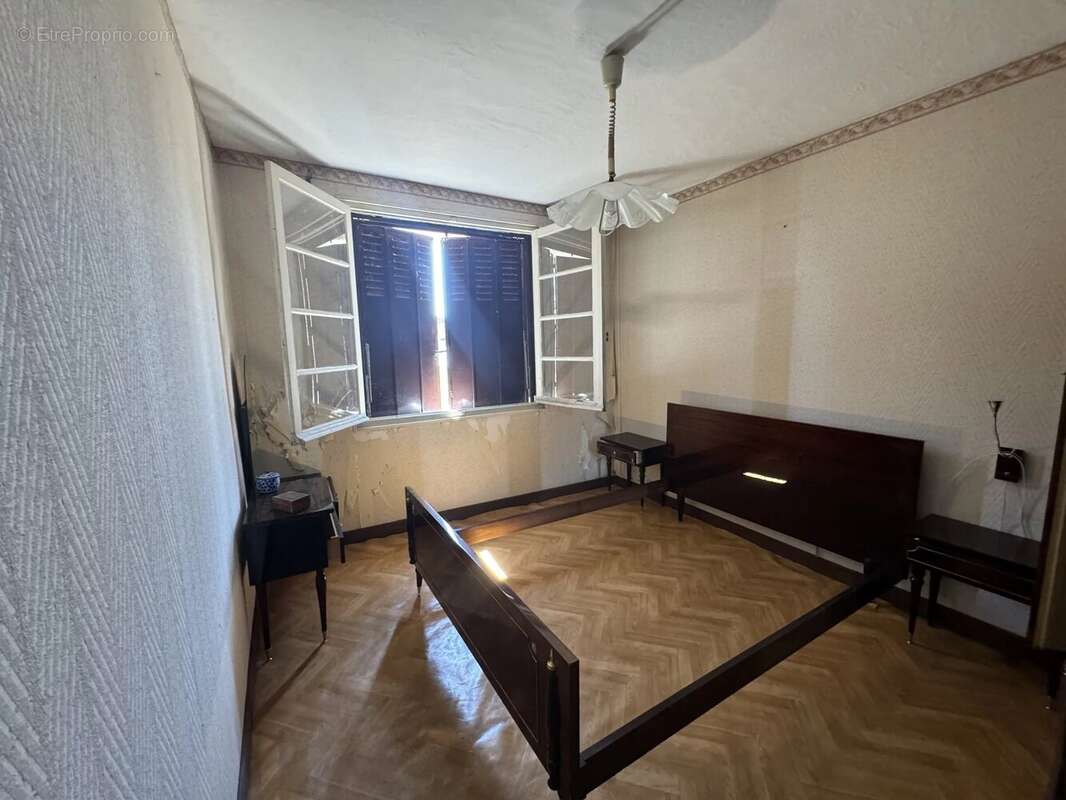 Ensemble immobilier - photo 11