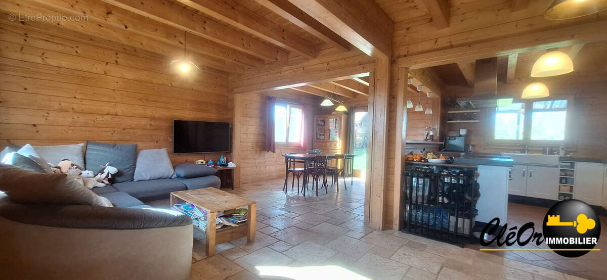 Maison à BONNENCONTRE