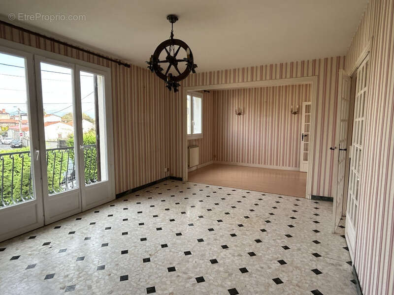 Maison à CHAPPES