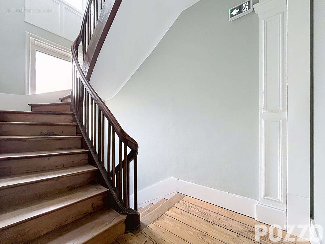 A vendre, appartement duplex avec terrasse à vire normandie (14) - photo 11