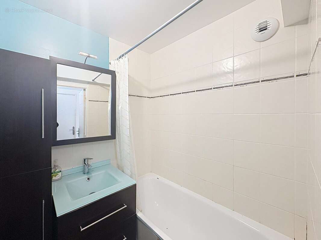 Appartement à FRESNES