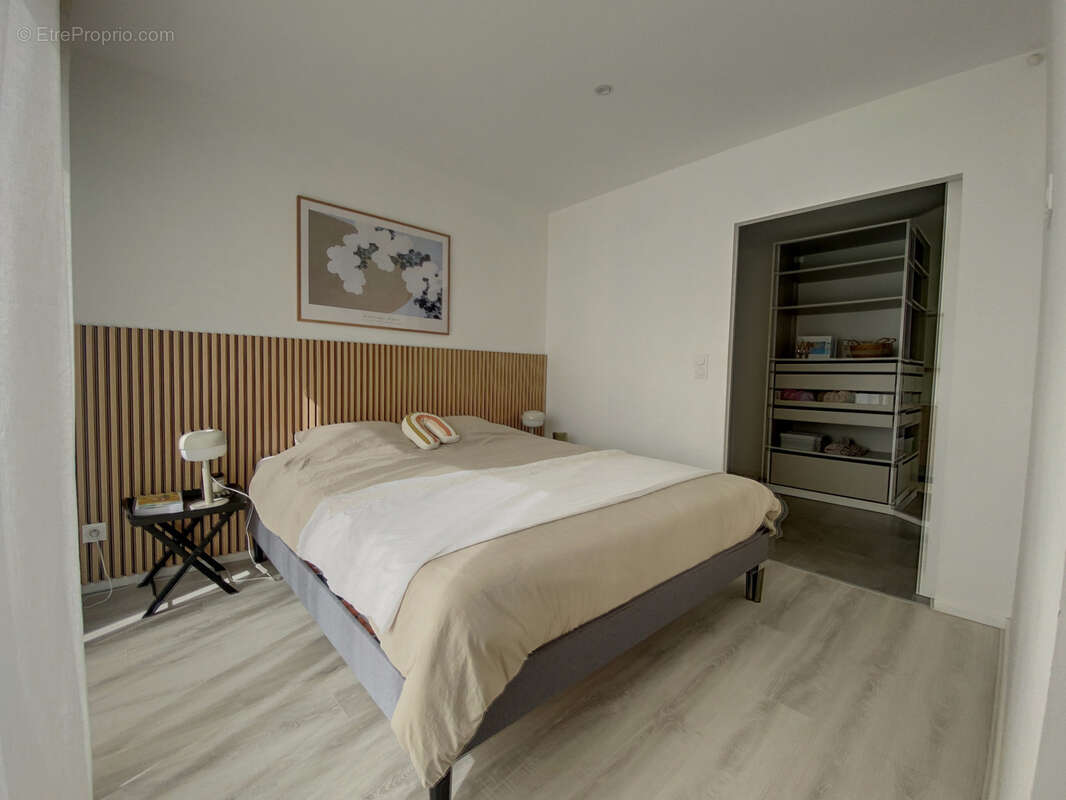 Maison à SAINT-LEGER-DES-BOIS