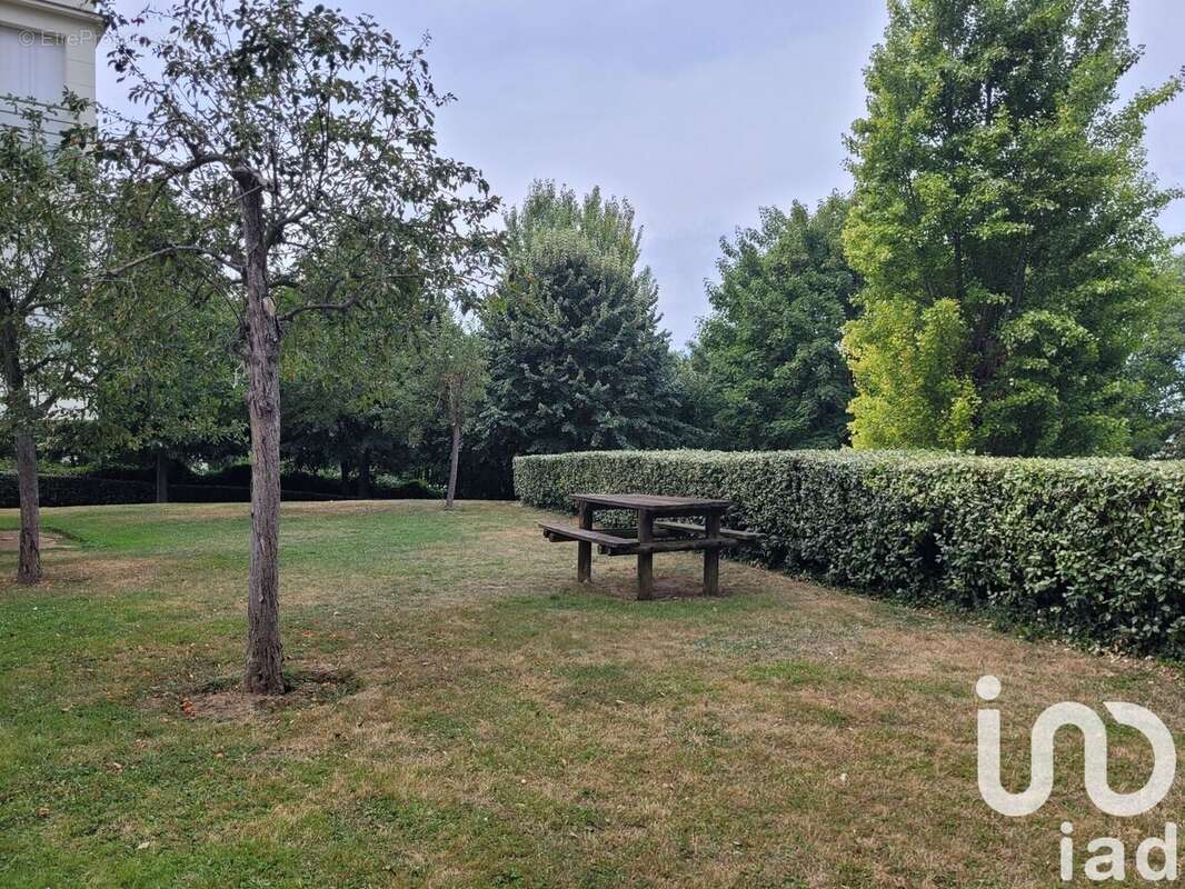 Photo 8 - Appartement à ISSY-LES-MOULINEAUX