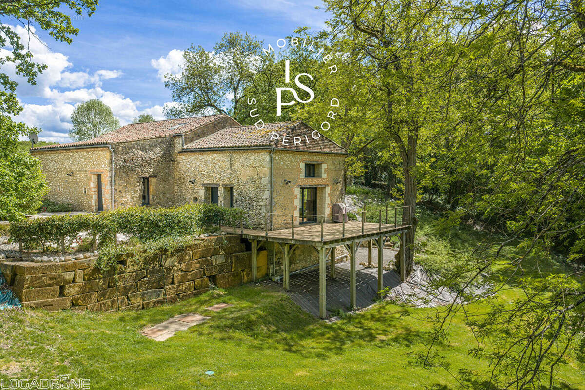 Maison à MONPAZIER