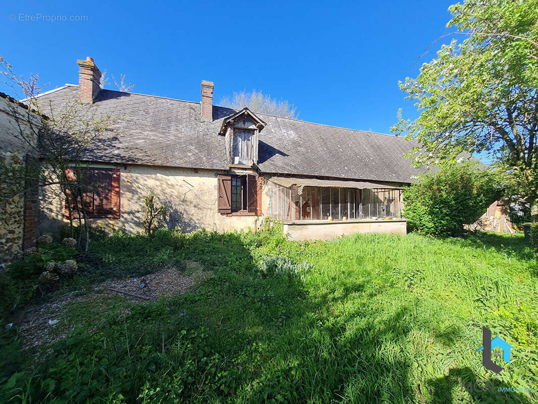 Maison à BAILLEAU-LE-PIN