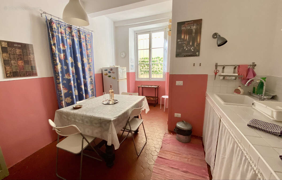 Appartement à MENTON