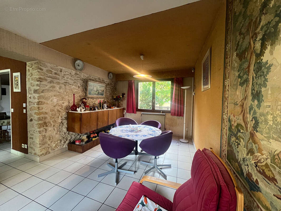 Maison à BRIE-COMTE-ROBERT