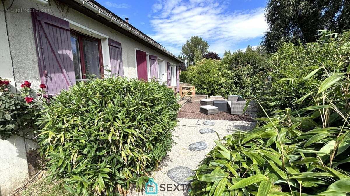 Maison à LE NEUBOURG