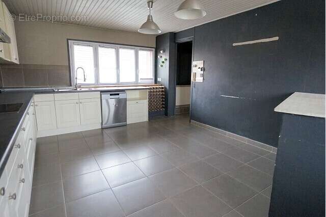 Appartement à MEZIERES-SUR-SEINE