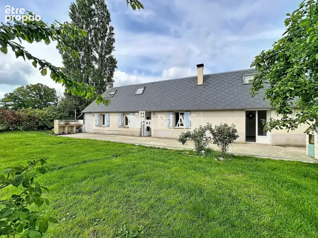 Maison à LE NOYER-EN-OUCHE