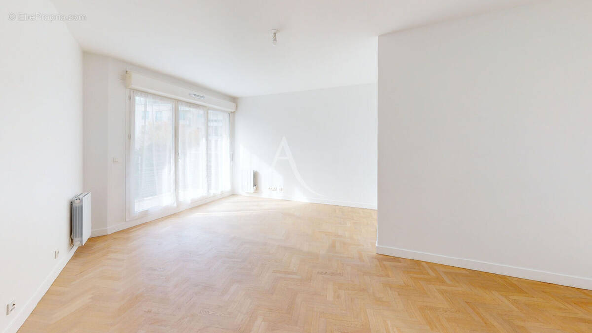 Appartement à LE PLESSIS-ROBINSON