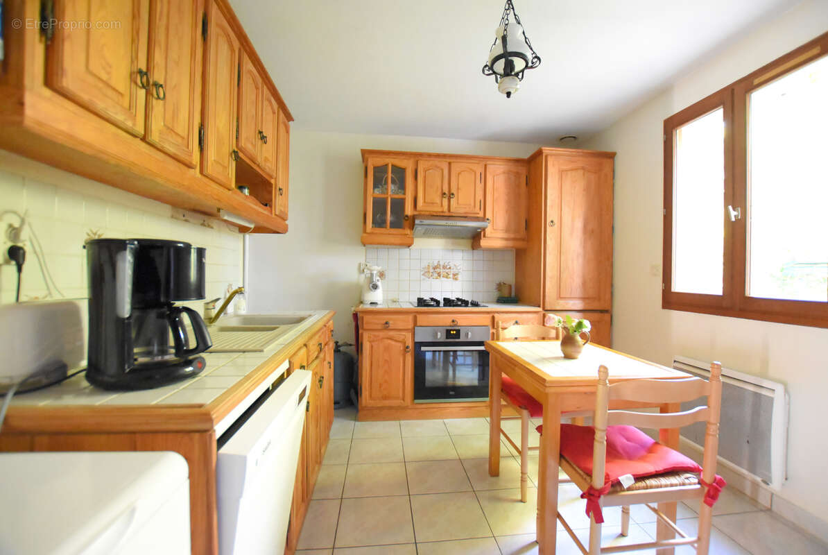 Maison à LES ESSARTS-LE-ROI