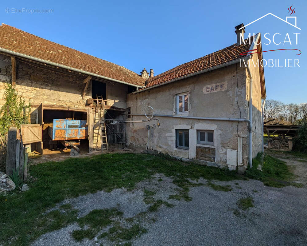 Maison à BREGNIER-CORDON