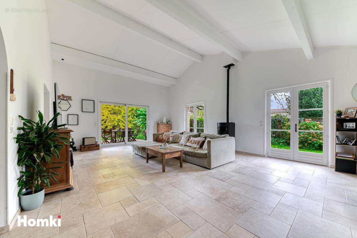 Maison à L'ARBRESLE