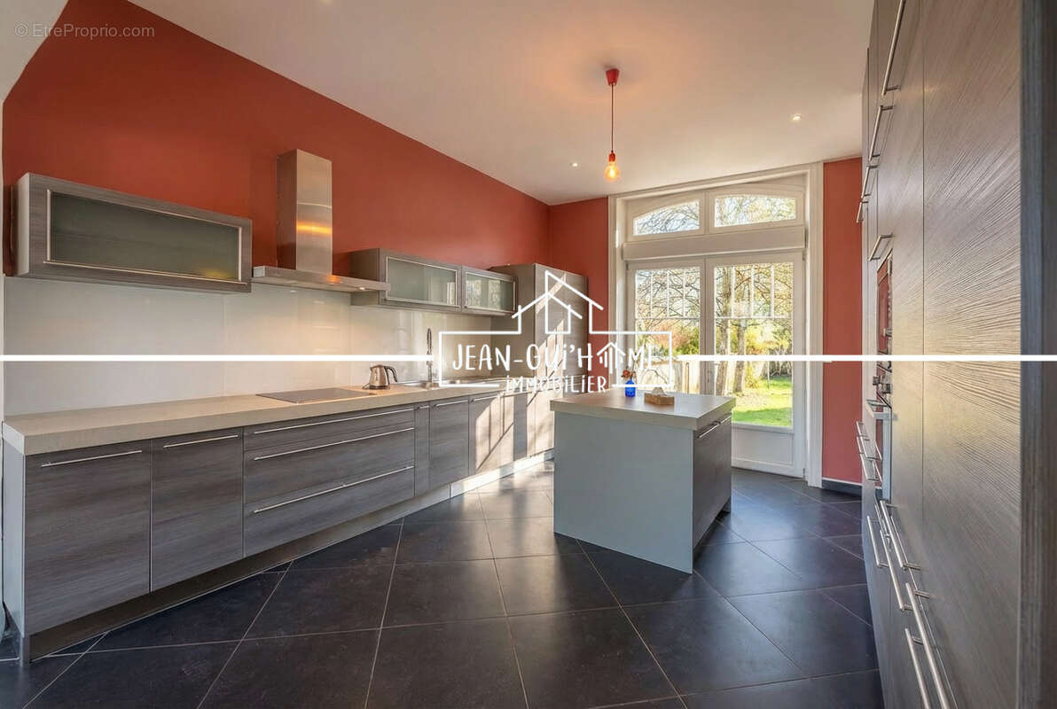 Maison à REMIREMONT