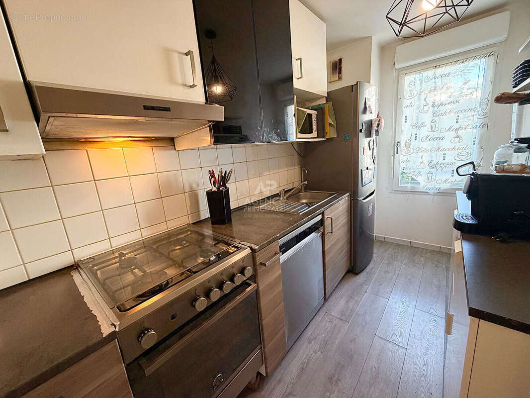 Appartement Cergy 3 pièce(s) 61 m2 - photo 4