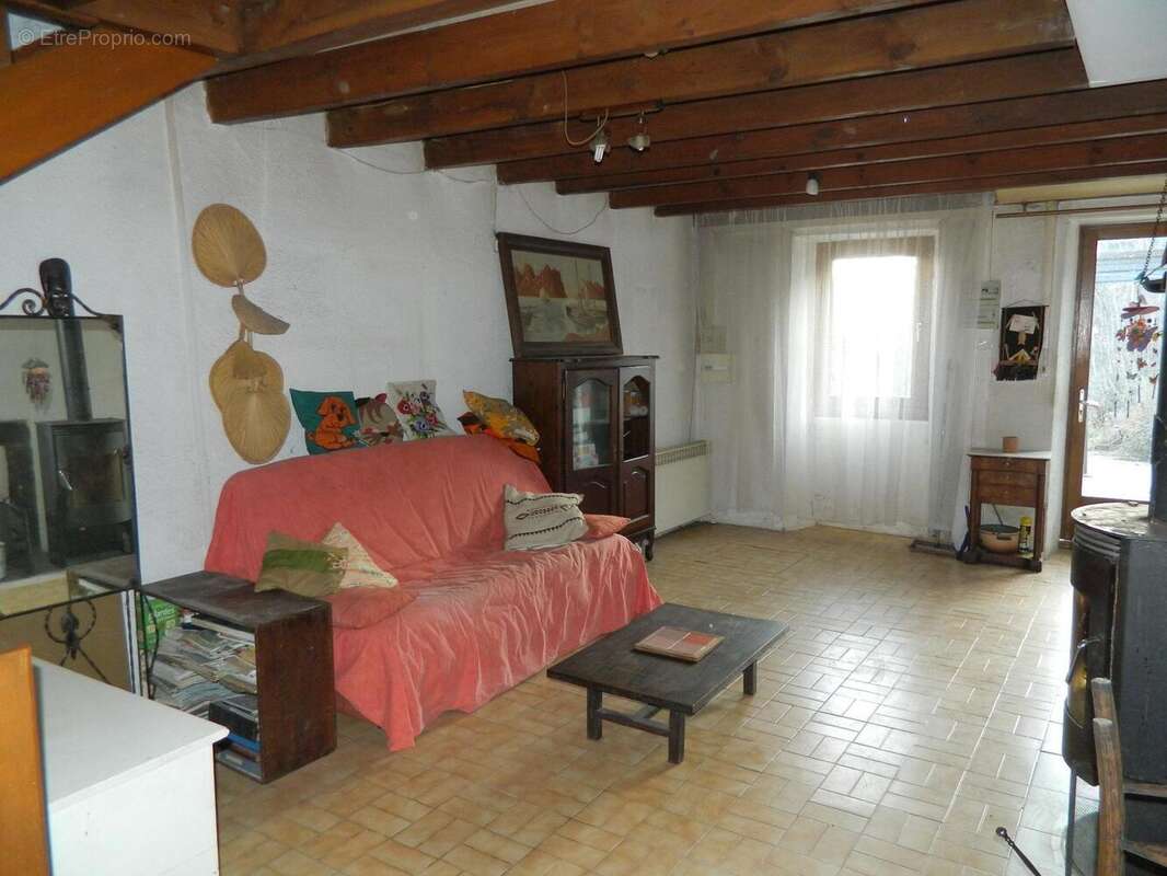 Maison 145 m² à Saint-Victor  - photo 4