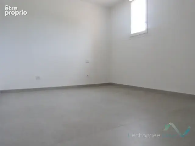 Vente appartement T3 à Grimaud - Vendu loué - photo 5