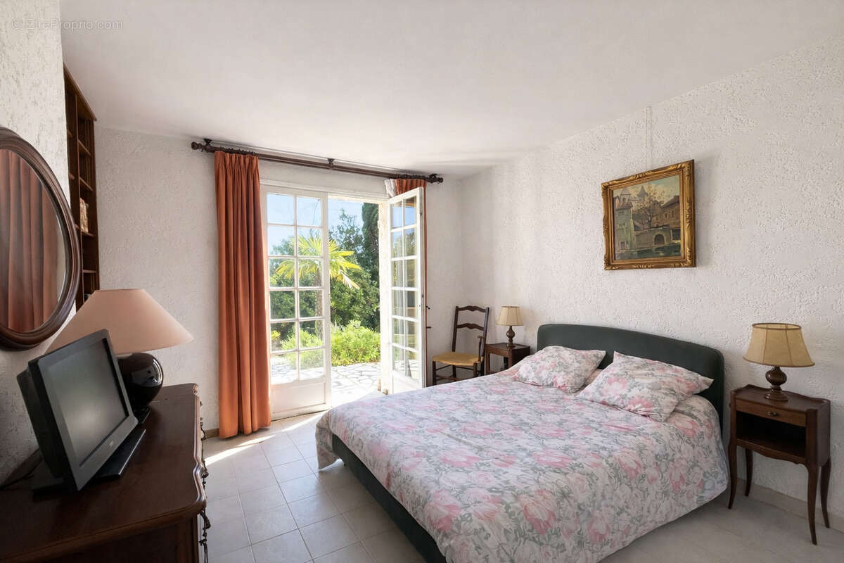 Maison à SAINT-MANDRIER-SUR-MER