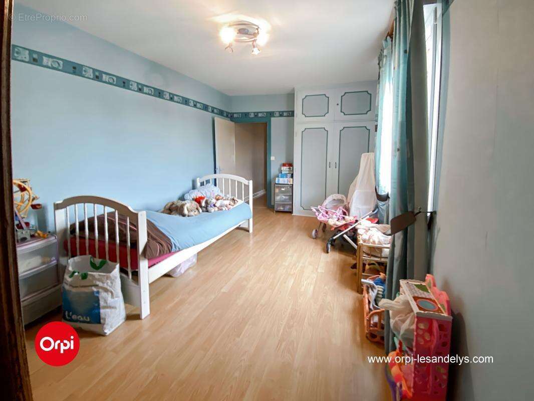 Maison à FLEURY-SUR-ANDELLE