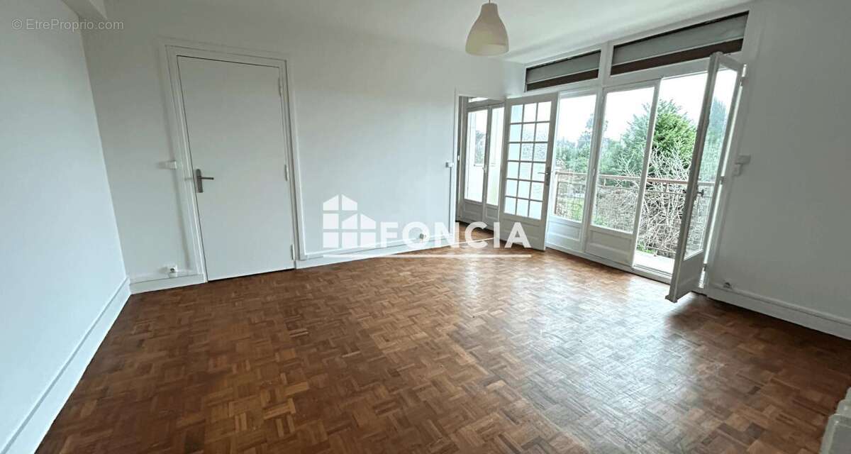 Appartement à FONTENAY-AUX-ROSES