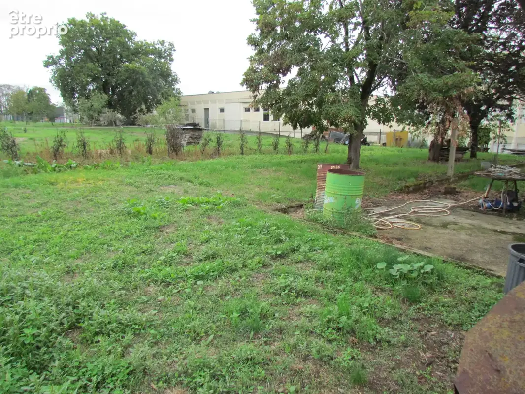 Centre de ruffec - photo 13