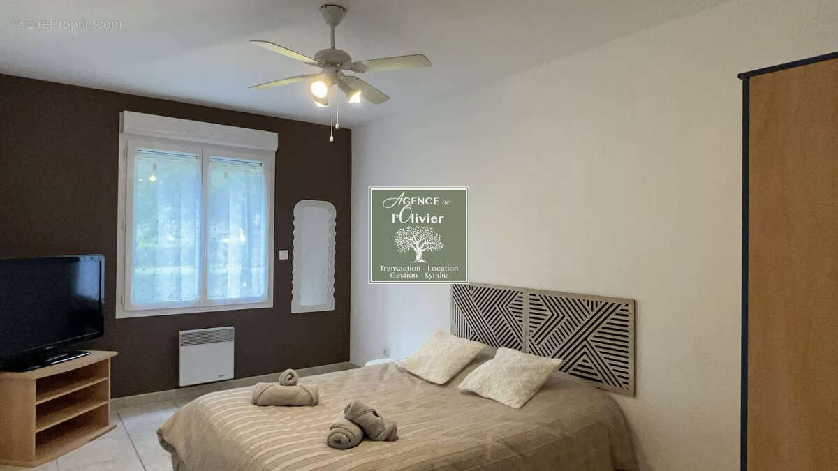 Appartement à SAINT-MARTIN-DE-CRAU