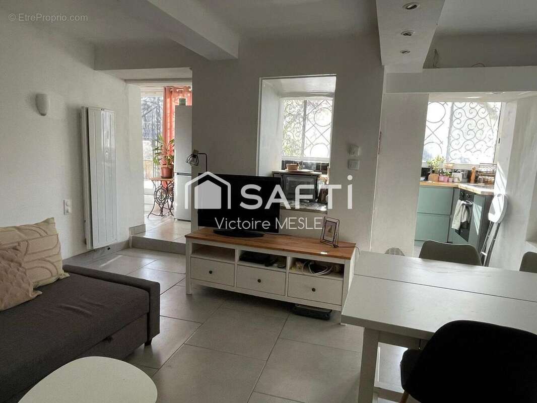 Photo 2 - Maison à TRETS
