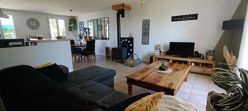 Maison à SAINT-SULPICE