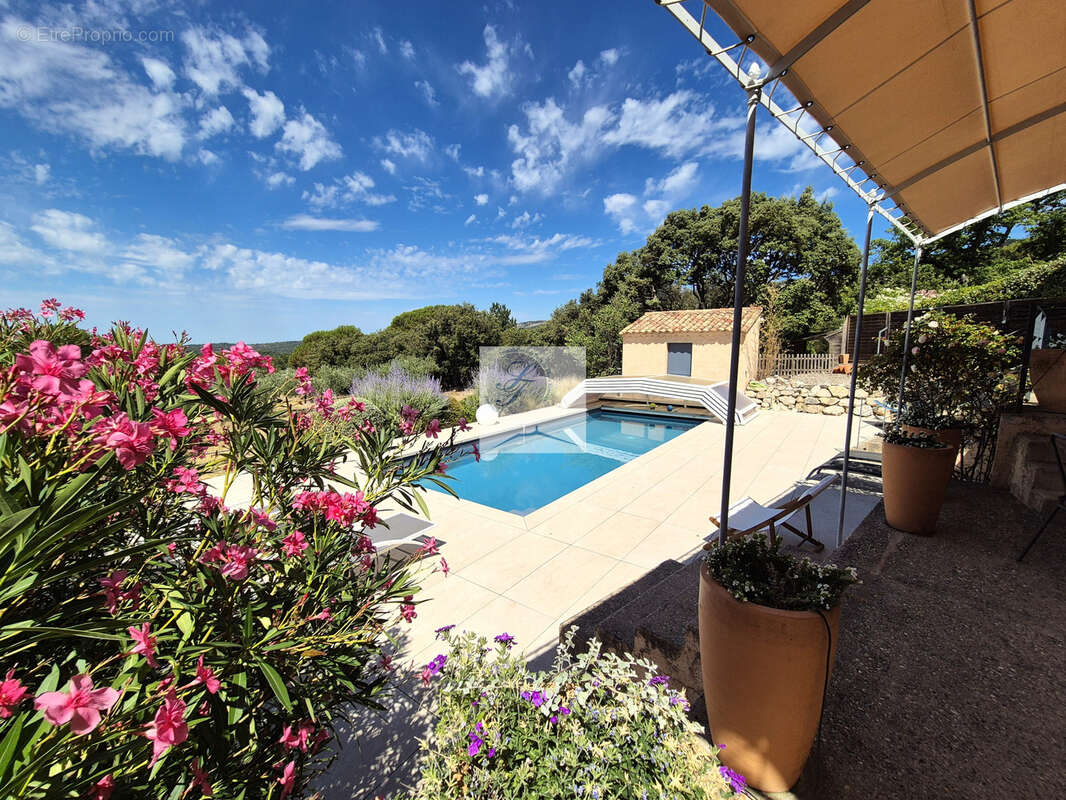 Bedoin, Mas 175m2 - 5 pièces -Terrain 3700m2, piscine - Vue exceptionnelle ! - photo 3