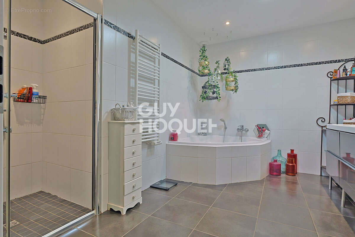 Maison à LANEUVEVILLE-DEVANT-NANCY