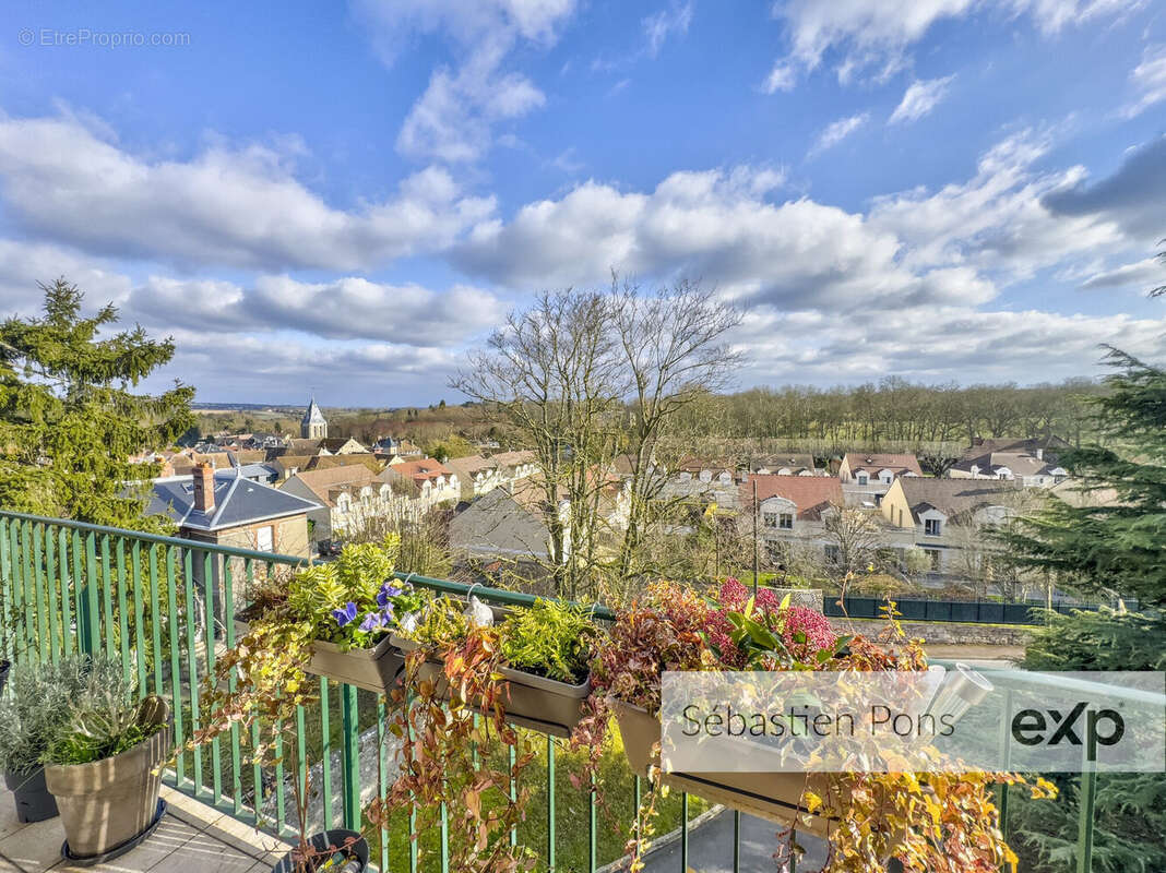 Appartement 73 m² à Villepreux  - photo 2