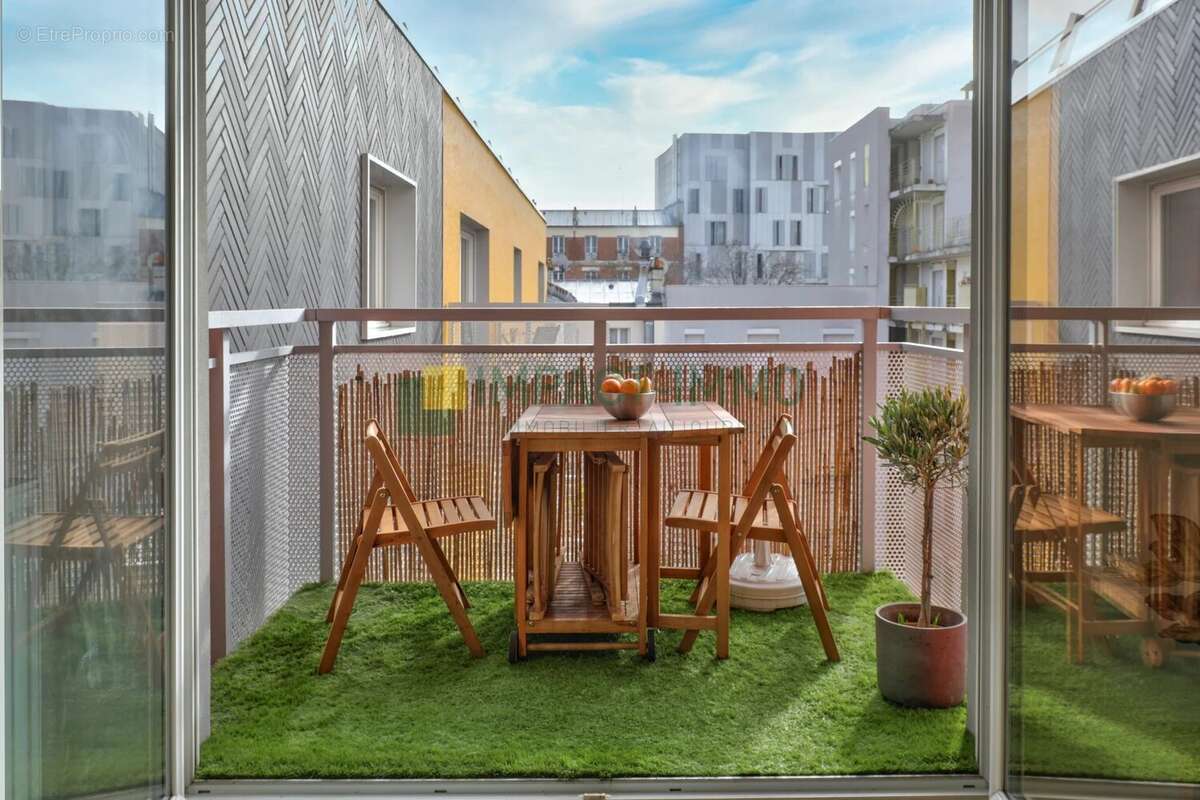 Appartement à CLICHY