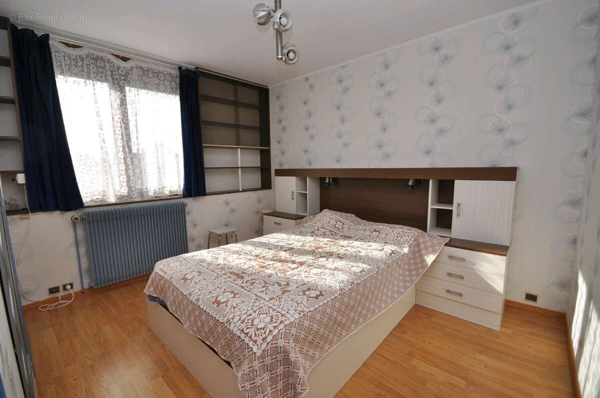 Maison à CHEPTAINVILLE