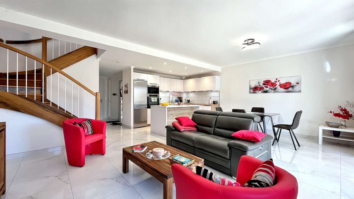 Villa T4 individuelle avec jardin et garage - photo 4