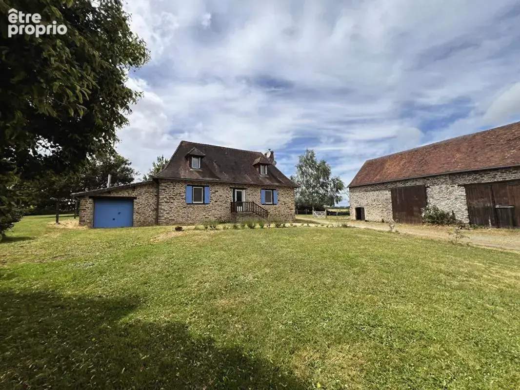 Maison à JUMILHAC-LE-GRAND