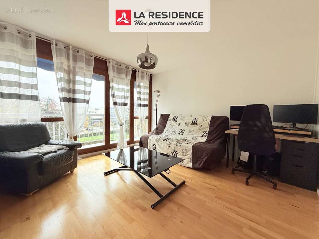 Appartement à VELIZY-VILLACOUBLAY