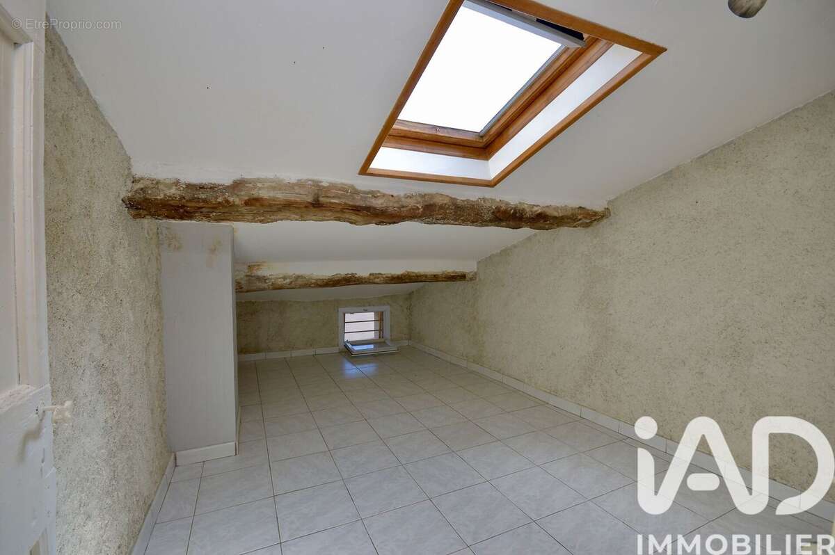 Maison 81 m² à Felines-Termenes  - photo 8