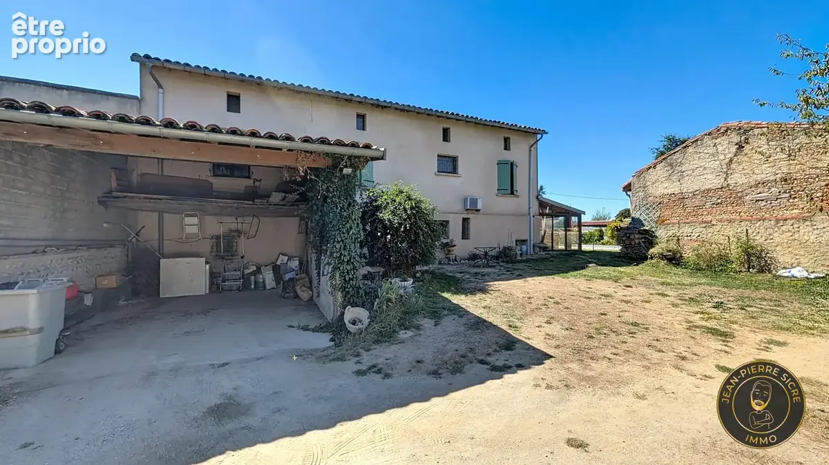 Cintegabelle — Maison de famille de 207 m2 sur trois niveaux, cinq chambres, annexes et piscine, terrain clos - photo 5