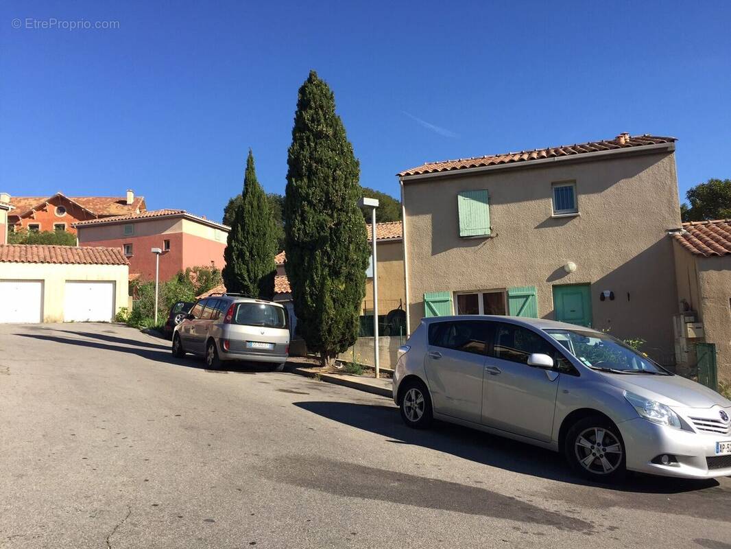 Photo 1 - Maison à MARSEILLE-16E