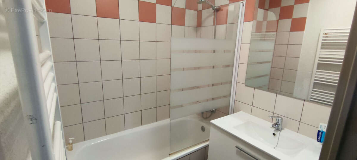 Appartement à LES ANGLES