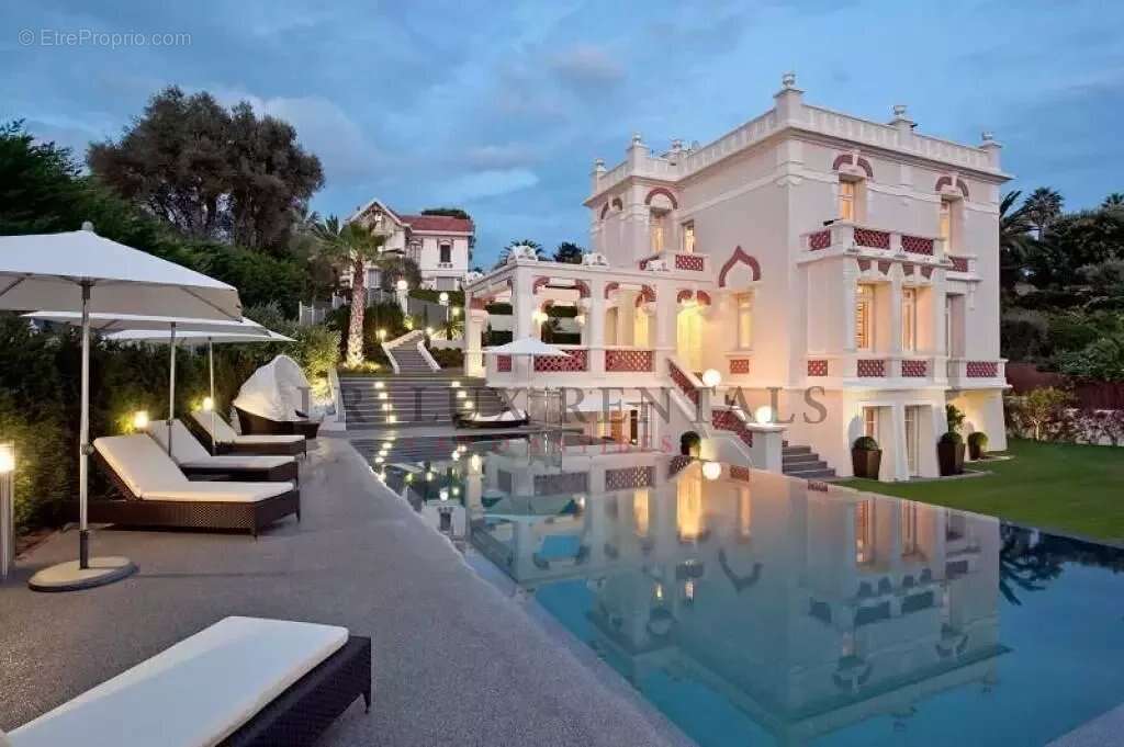 Maison à ANTIBES