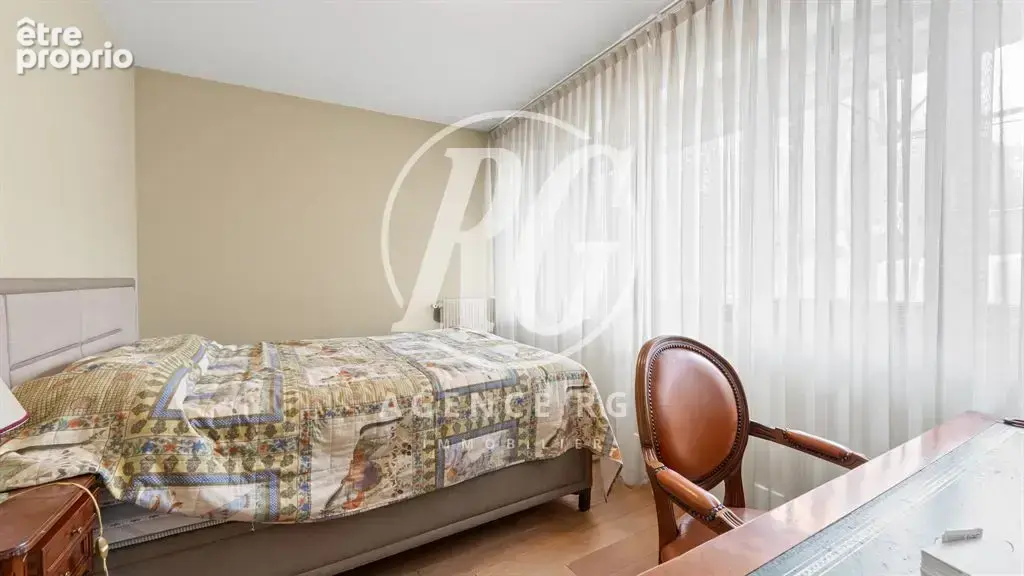 Appartement 3 pièces en excellent état en centre-ville - photo 7