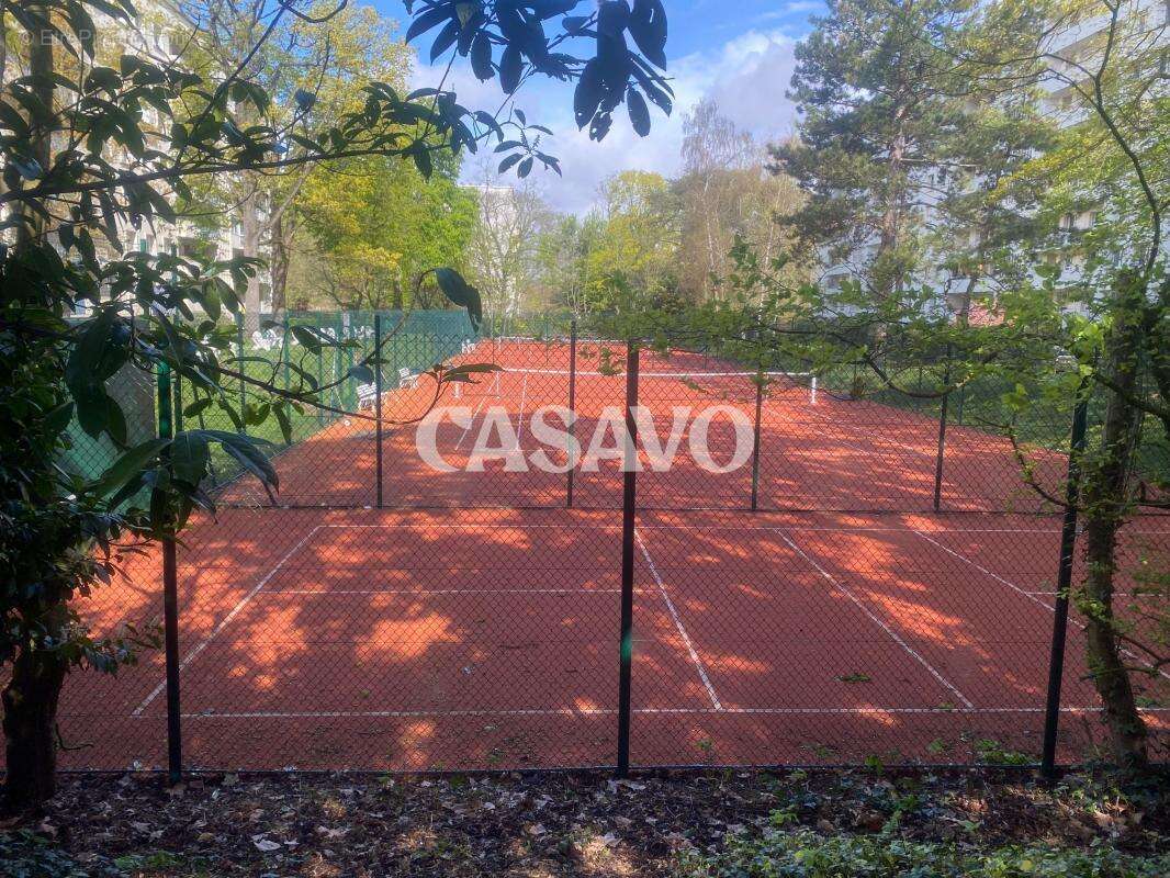 Vente Appartement 4 pièces de 75m² - 92210 Saint-Cloud - photo 24