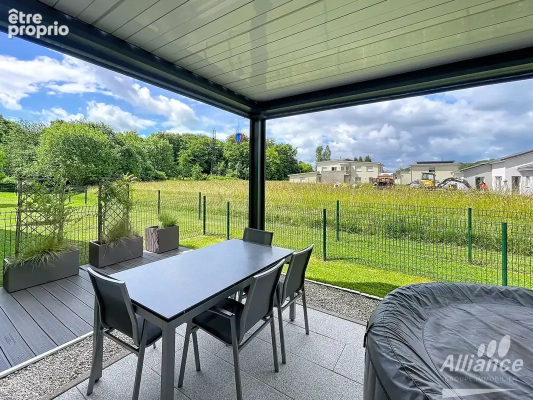 Appartement à MEROUX
